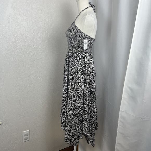 Old Navy Midi Halter Dress Womens Small Abstract Print Boho Resort Vacation Chic - Picture 3 of 11